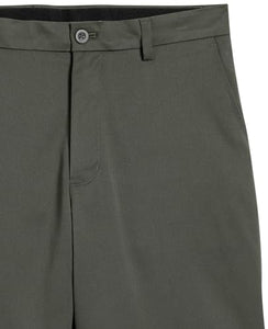 Amazon Essentials Short de Golf en Textile Extensible, Coupe Classique (Grandes Tailles Disponibles) Homme