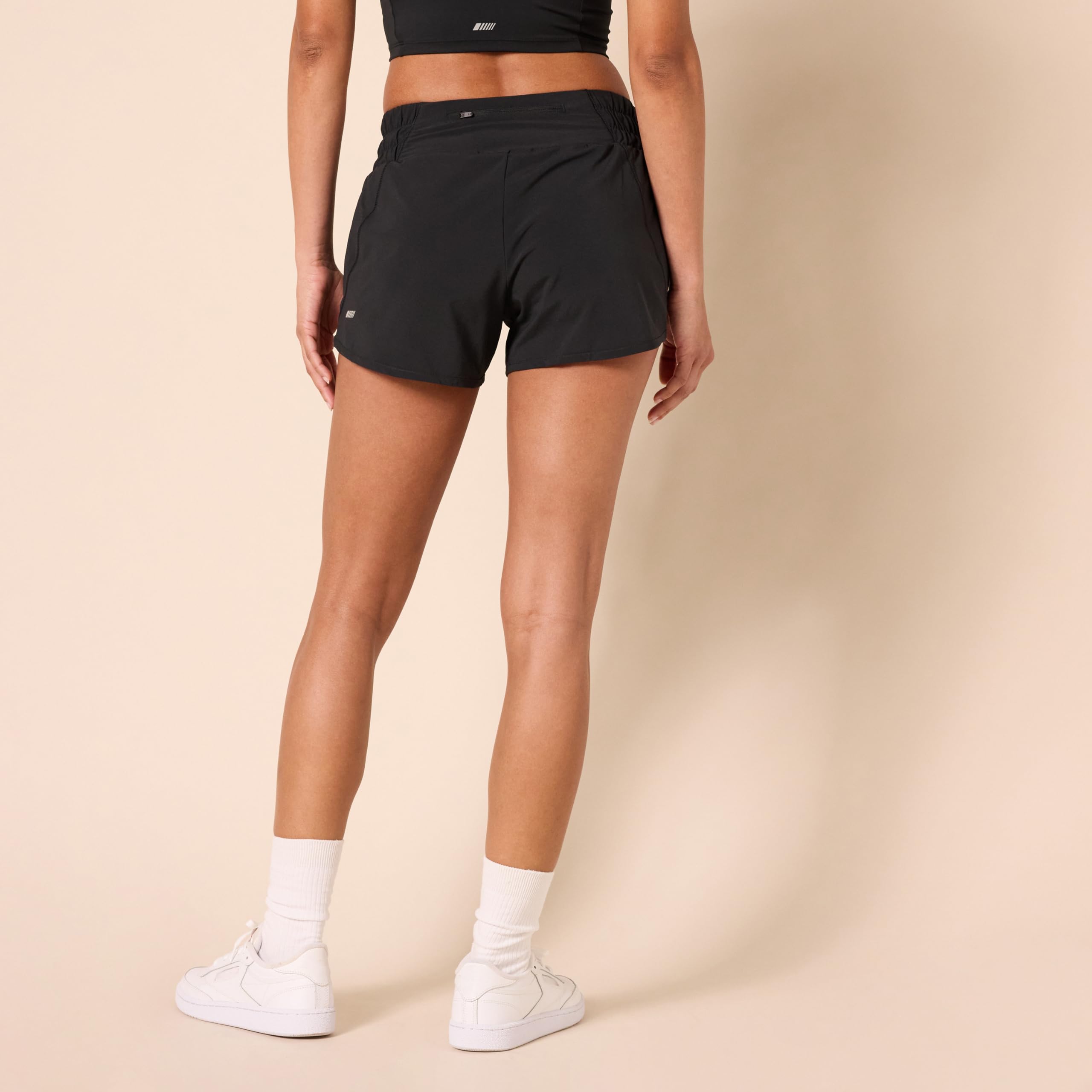 Amazon Essentials Short de Course Tissé Coupe Classique avec Ceinture Froncée Femme - fitnessterapy