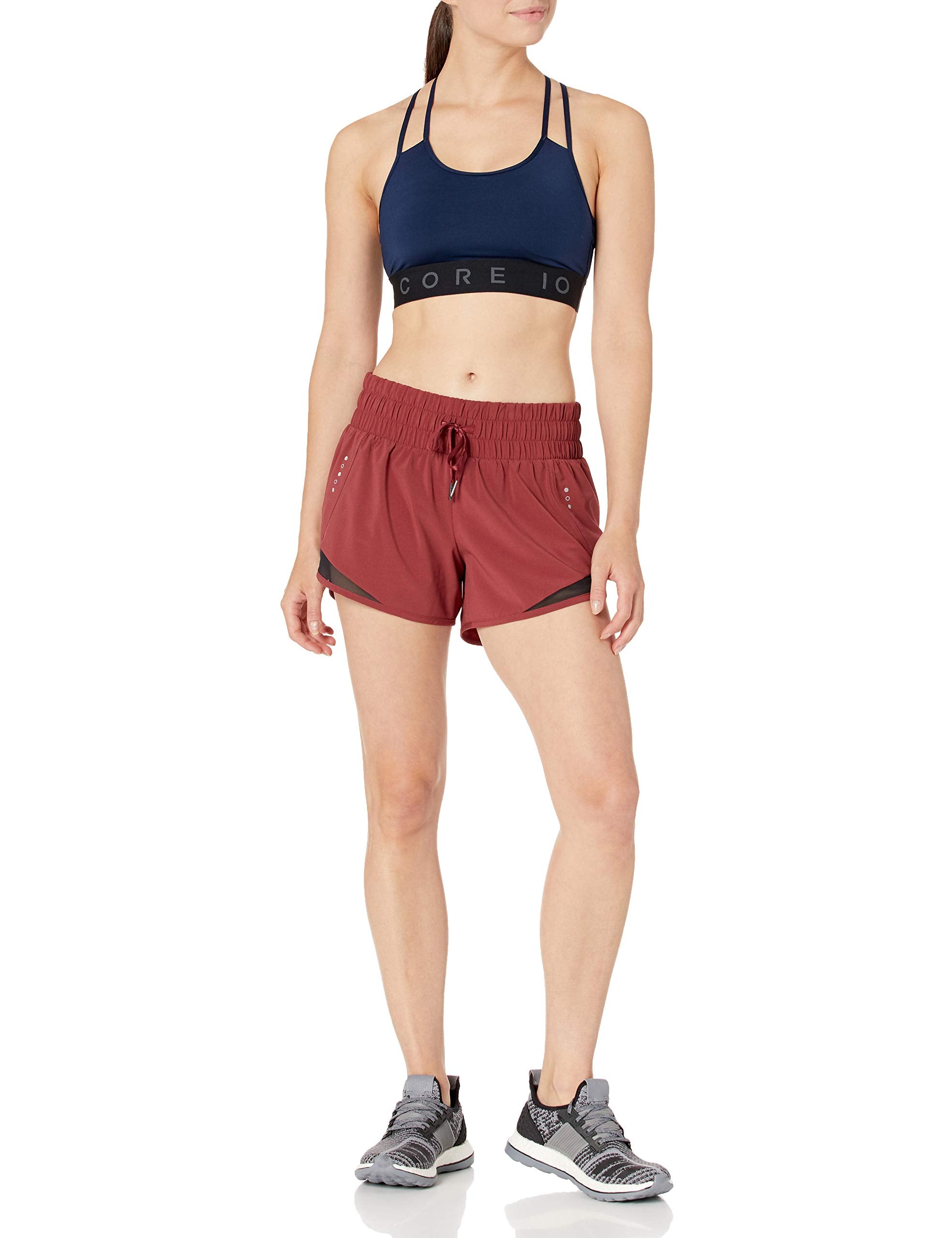 Amazon Essentials Short de Course Tissé Coupe Classique avec Ceinture Froncée Femme - fitnessterapy