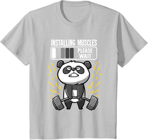 Drôle De Panda Installing Muscles Please Wait Gym Fitness T-Shirt - fitnessterapy