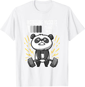 Drôle De Panda Installing Muscles Please Wait Gym Fitness T-Shirt - fitnessterapy
