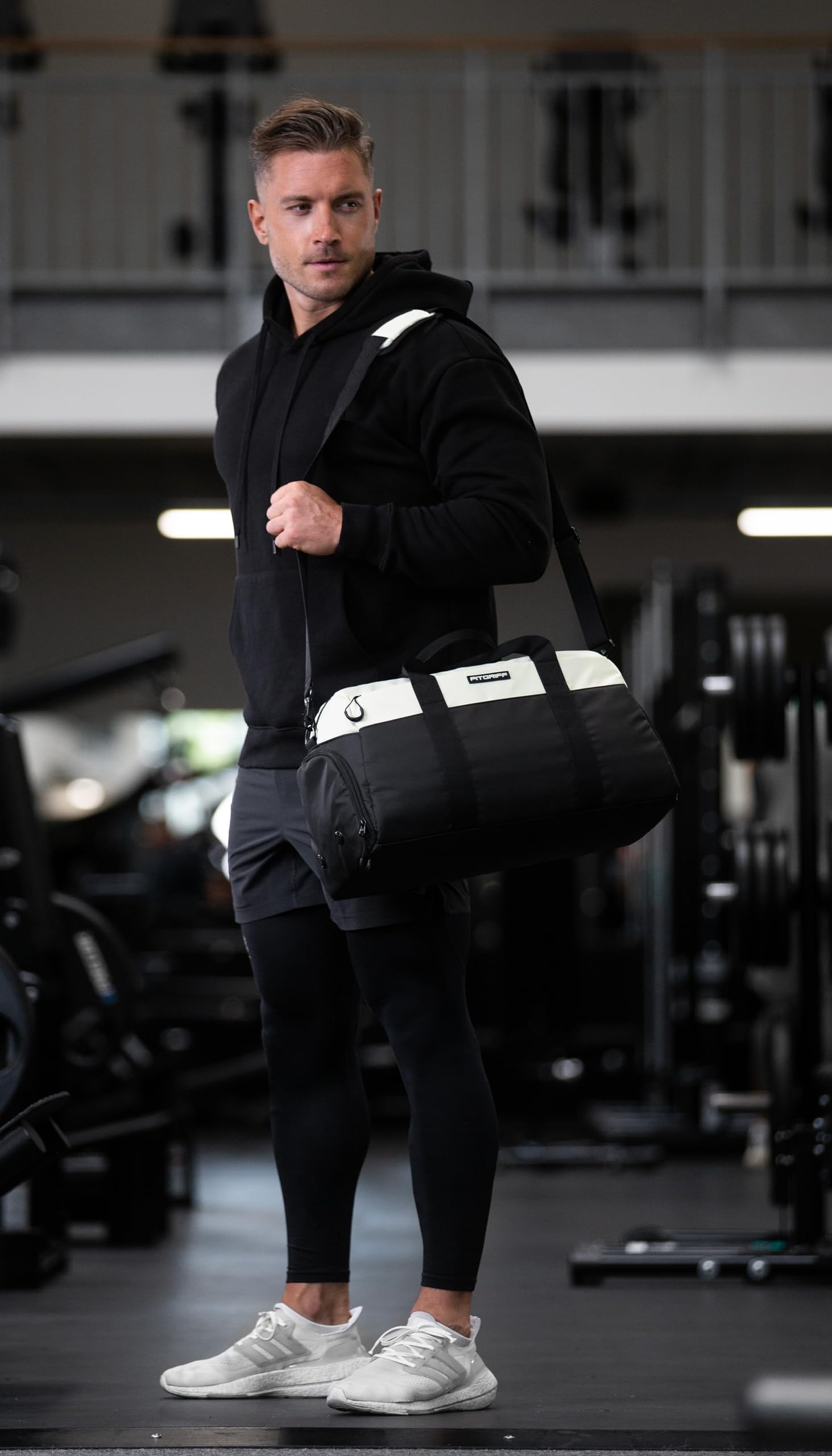 Fitgriff® Sac de Sport Homme & Femme V2 - Sacs de Voyage avec Compartiments Chaussures et Humide, pour Gym, Fitness, Musculation, Weekend - fitnessterapy